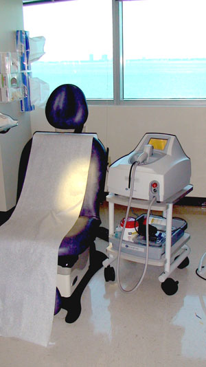 laser1_sculptra-laser-300x534 laser treatment for acne